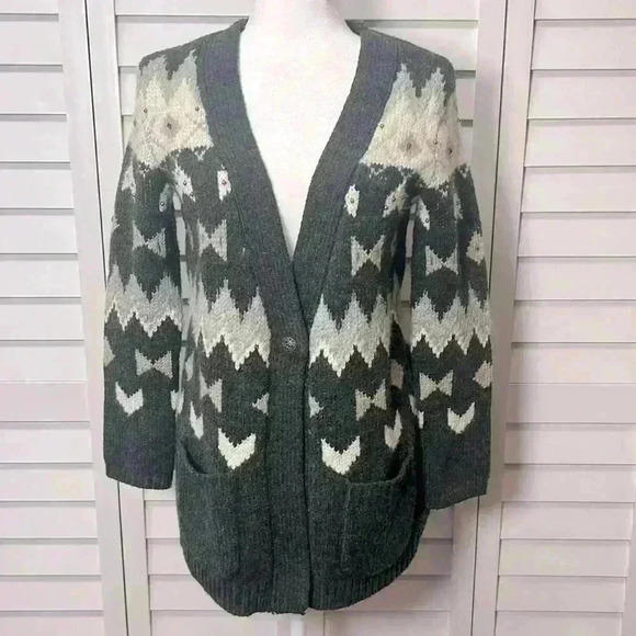 J. Jill Wool Blend Knit Embellished Fair Isle Cardigan Sweater Size XS - Picture 1 of 9